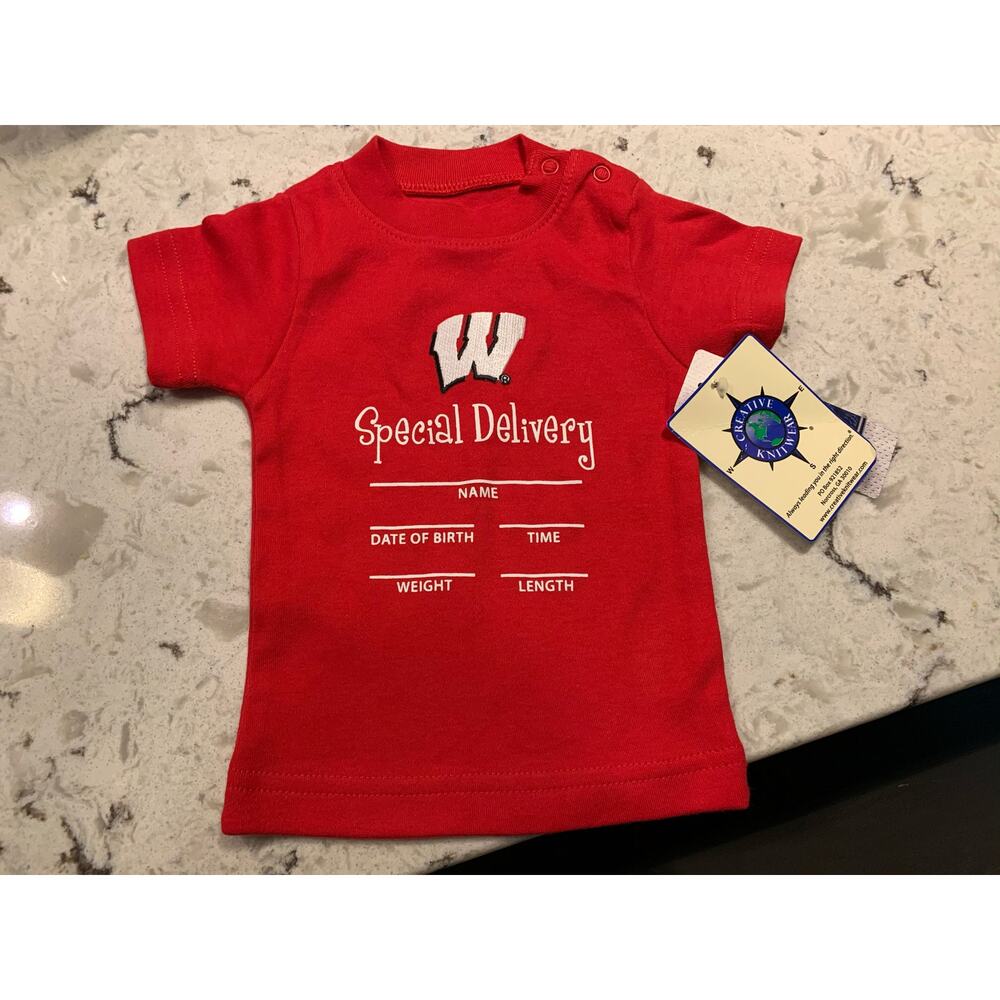 New Wisconsin Badgers Special Delivery Shirt Size 0-3 Months